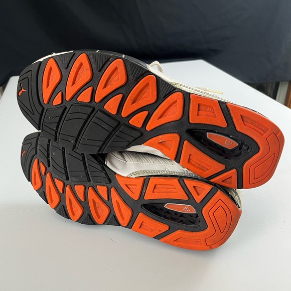 Puma Cell running shoes